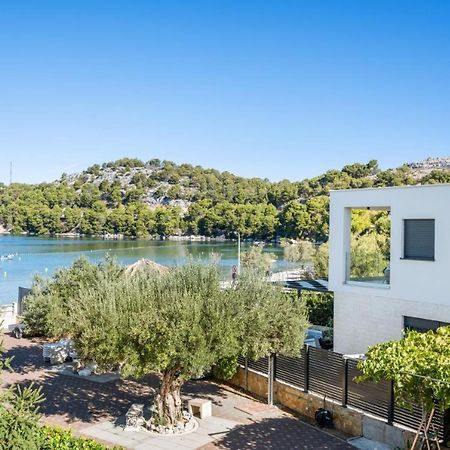 Villa Australia Zaboric Buitenkant foto